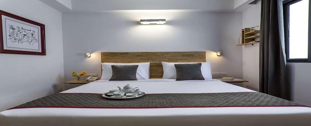 Hotel Oyo Townhouse 5 Jubilee Hills Hyderabad Zimmer foto